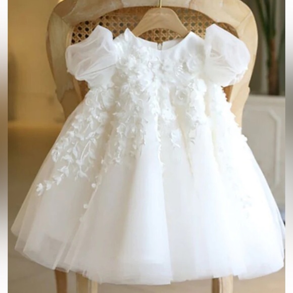 Flower Girl Dress - Picture 4 of 6